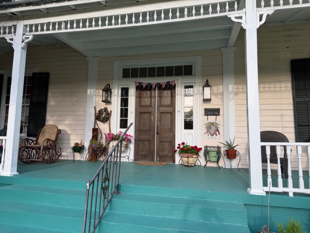 803 Washington Street