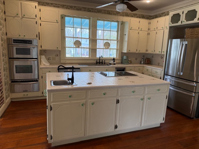 305 W Lafayette Street