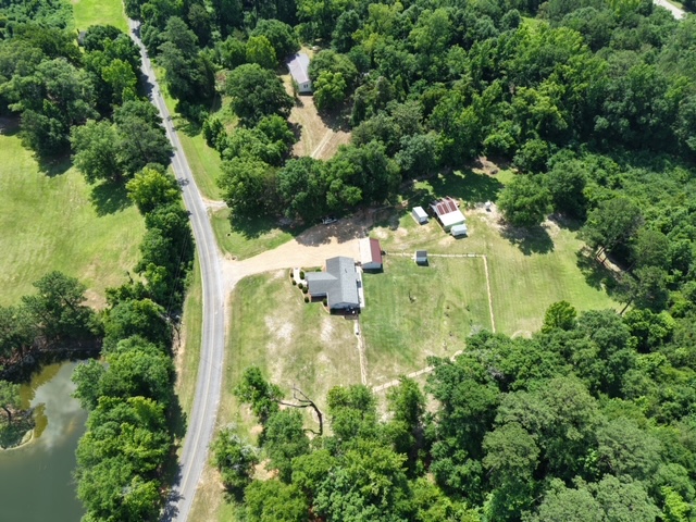 8851 County Road 59, Pine Apple